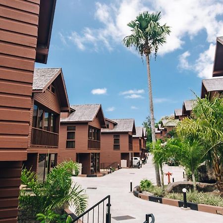 Oceanica Resort Seychelles Glacis  Exterior photo