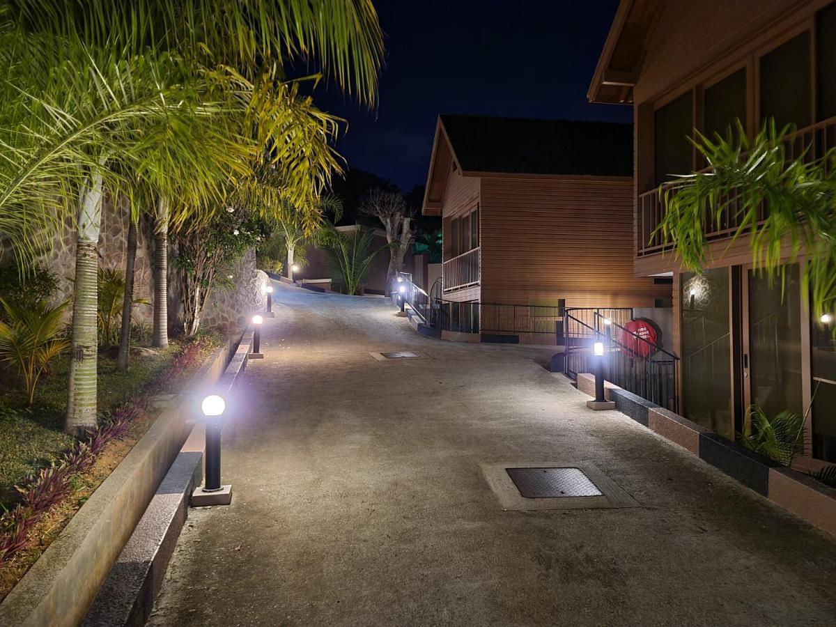 Oceanica Resort Seychelles Glacis  Exterior photo